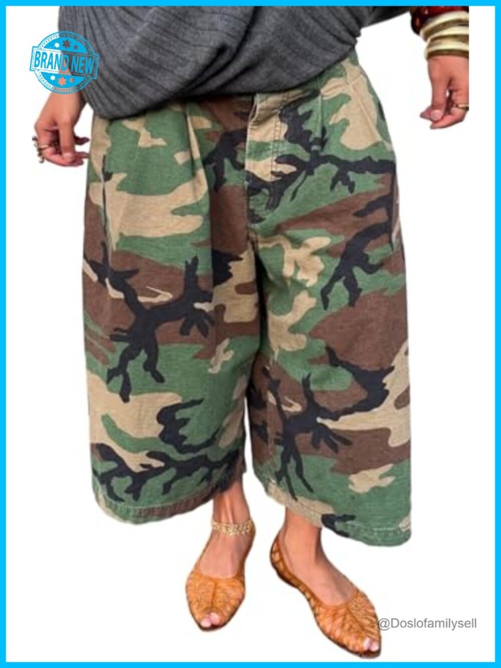 Women's Camo Cropped Wide Leg Pants with Pockets